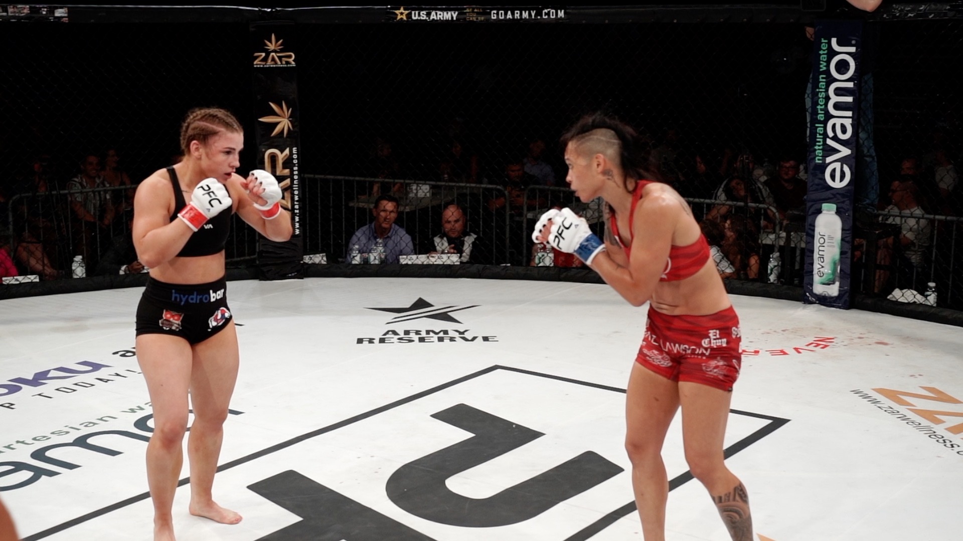 Lydia Warren vs Katty Strite