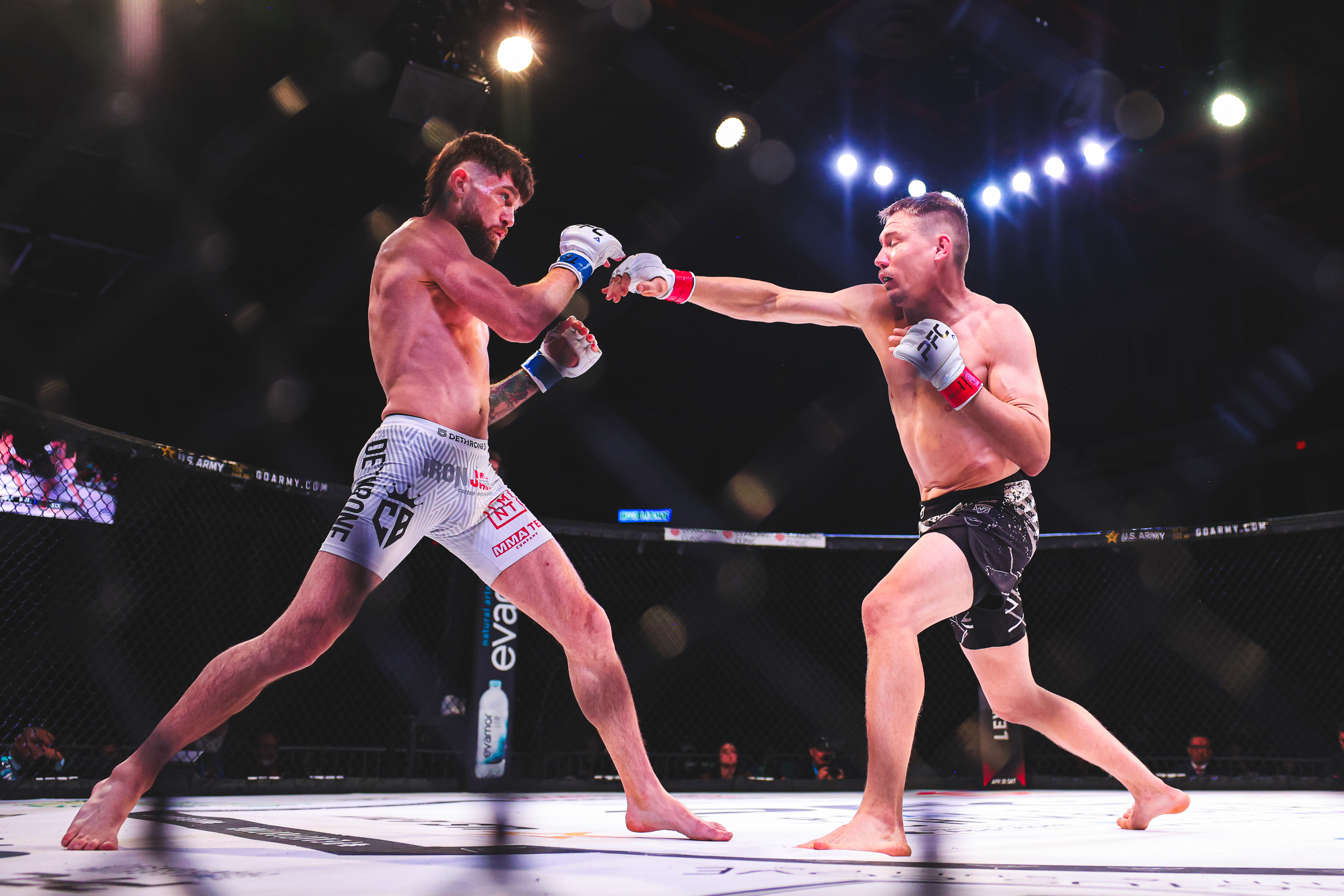 Cody Pfister vs Chance Beck