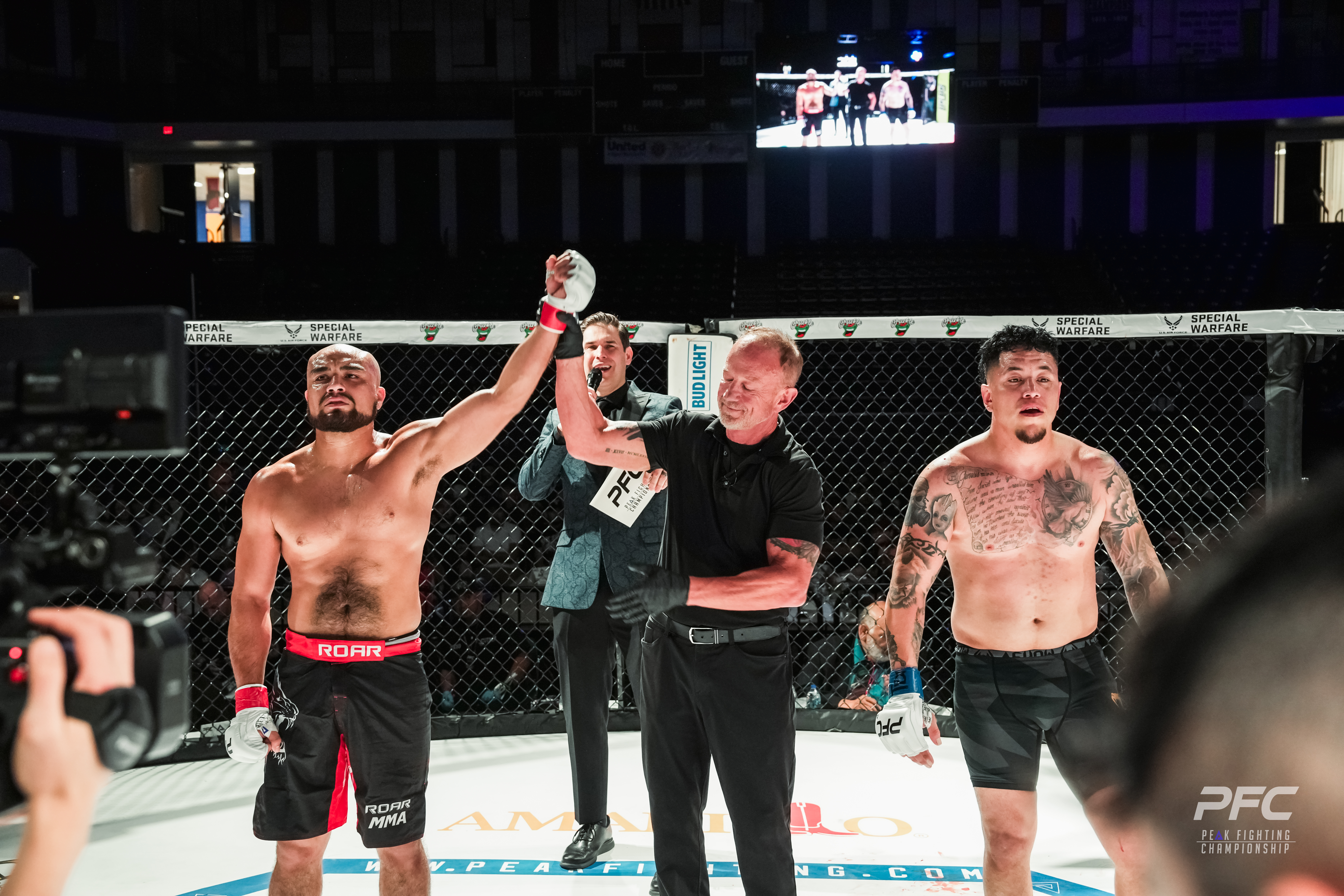 Izzy Portillo vs Kyzer Del Busto