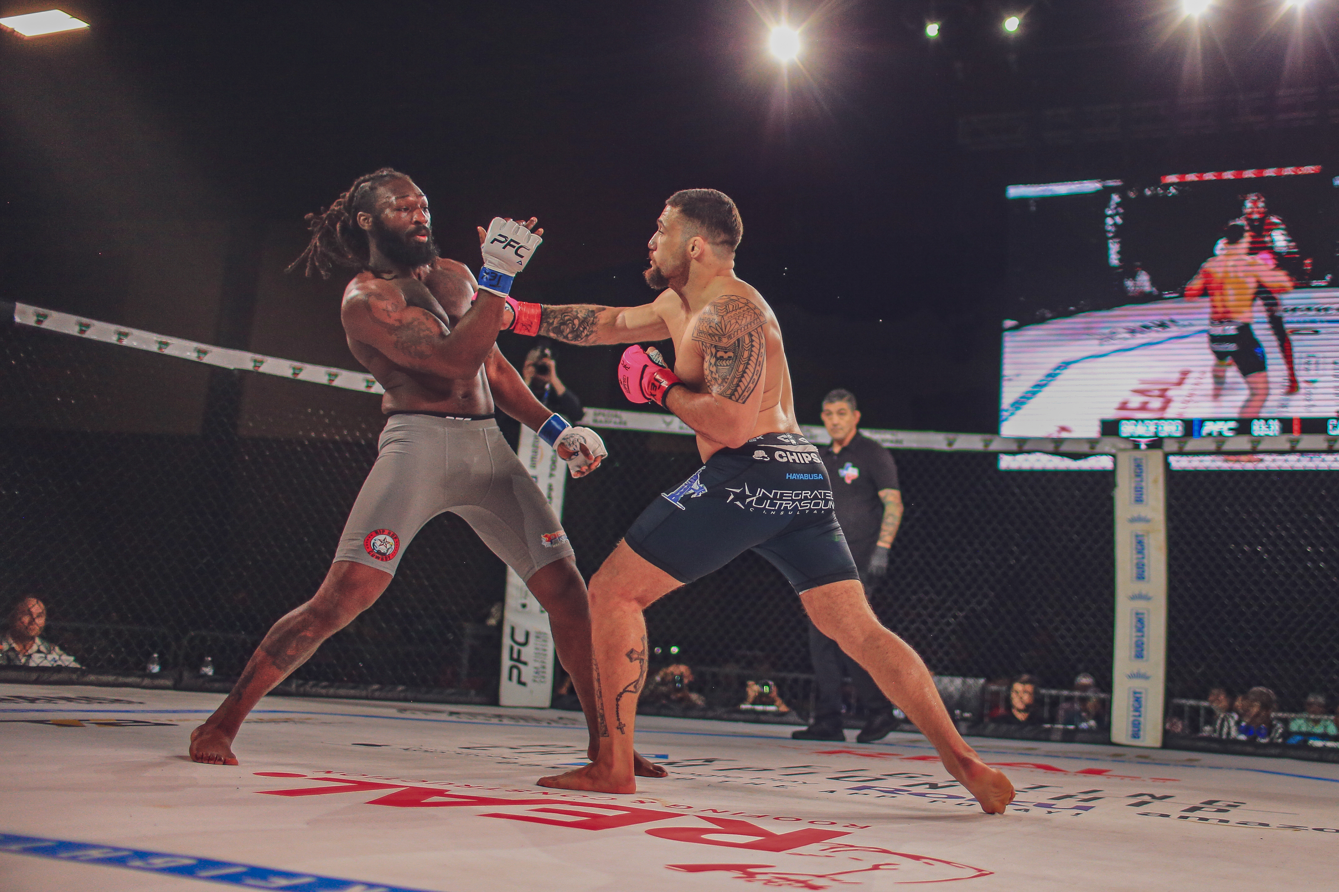 Coby Bradford vs Davi Cabral