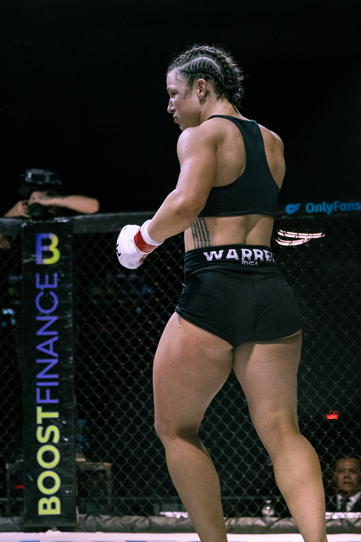 Lydia Warren vs Meaghan Penning