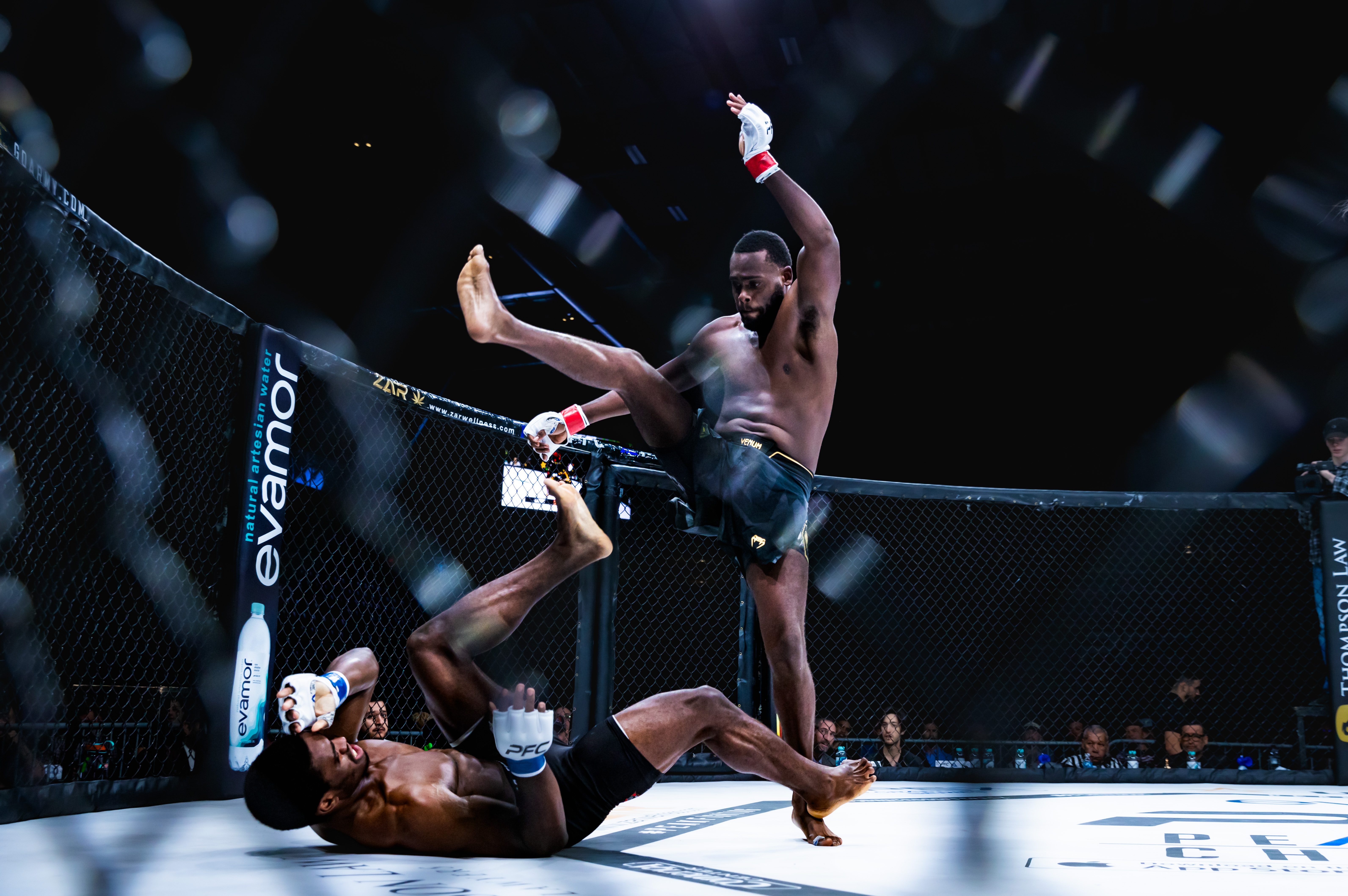 Jacoryon Larry vs Prince Titus Mitchell