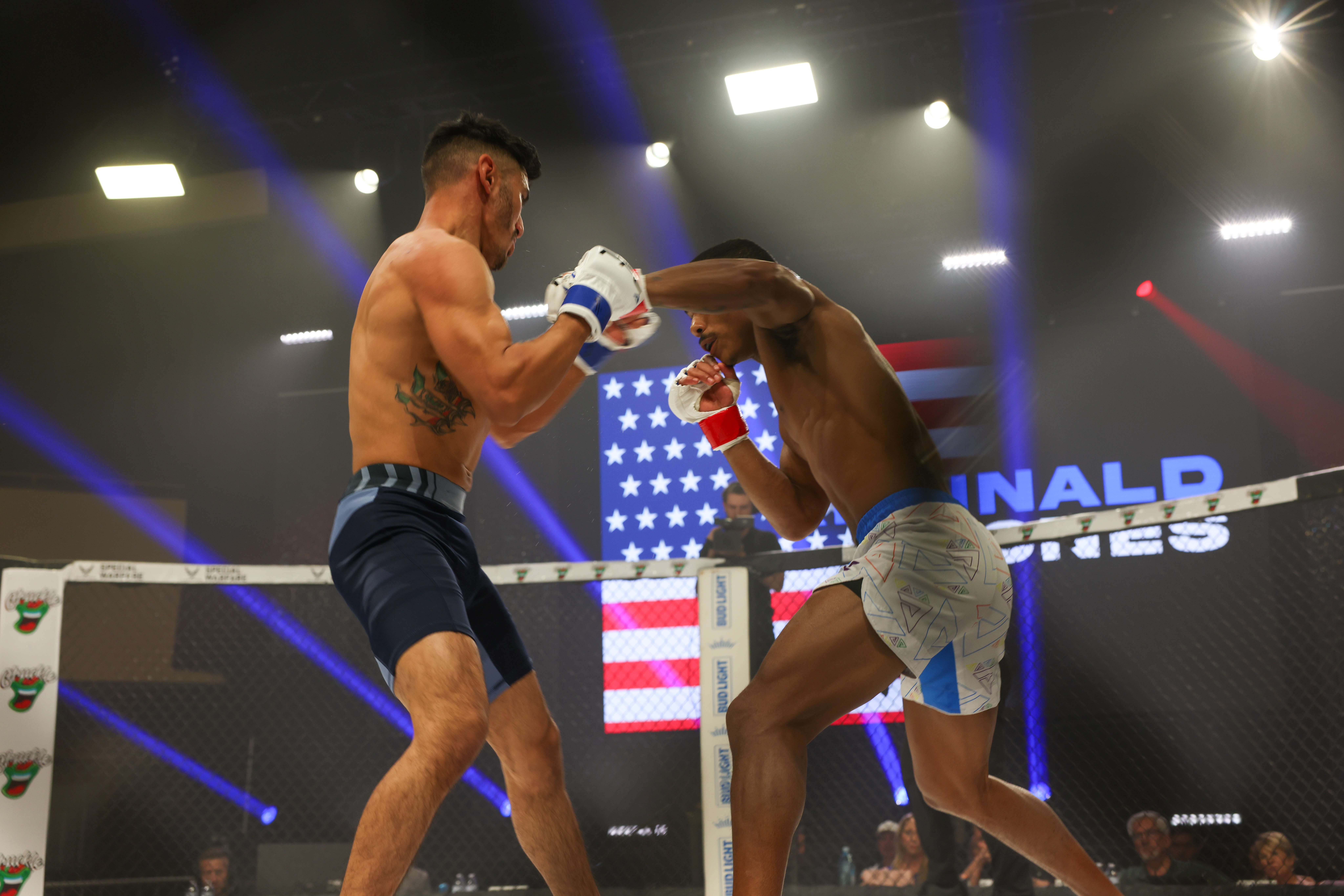 Andres Gonzalez vs Reginald Jones