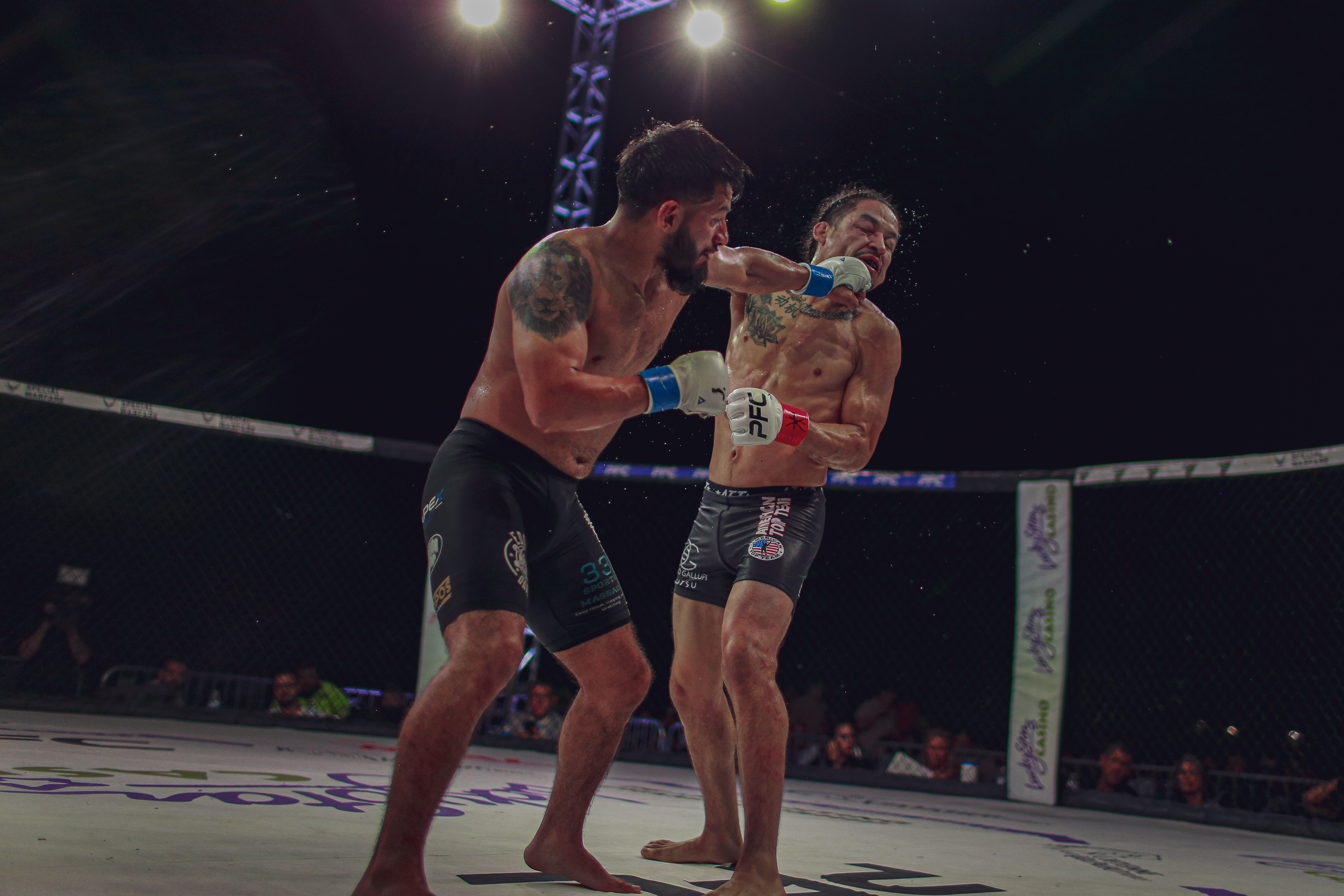 Brayan Mendoza vs Josh Islas