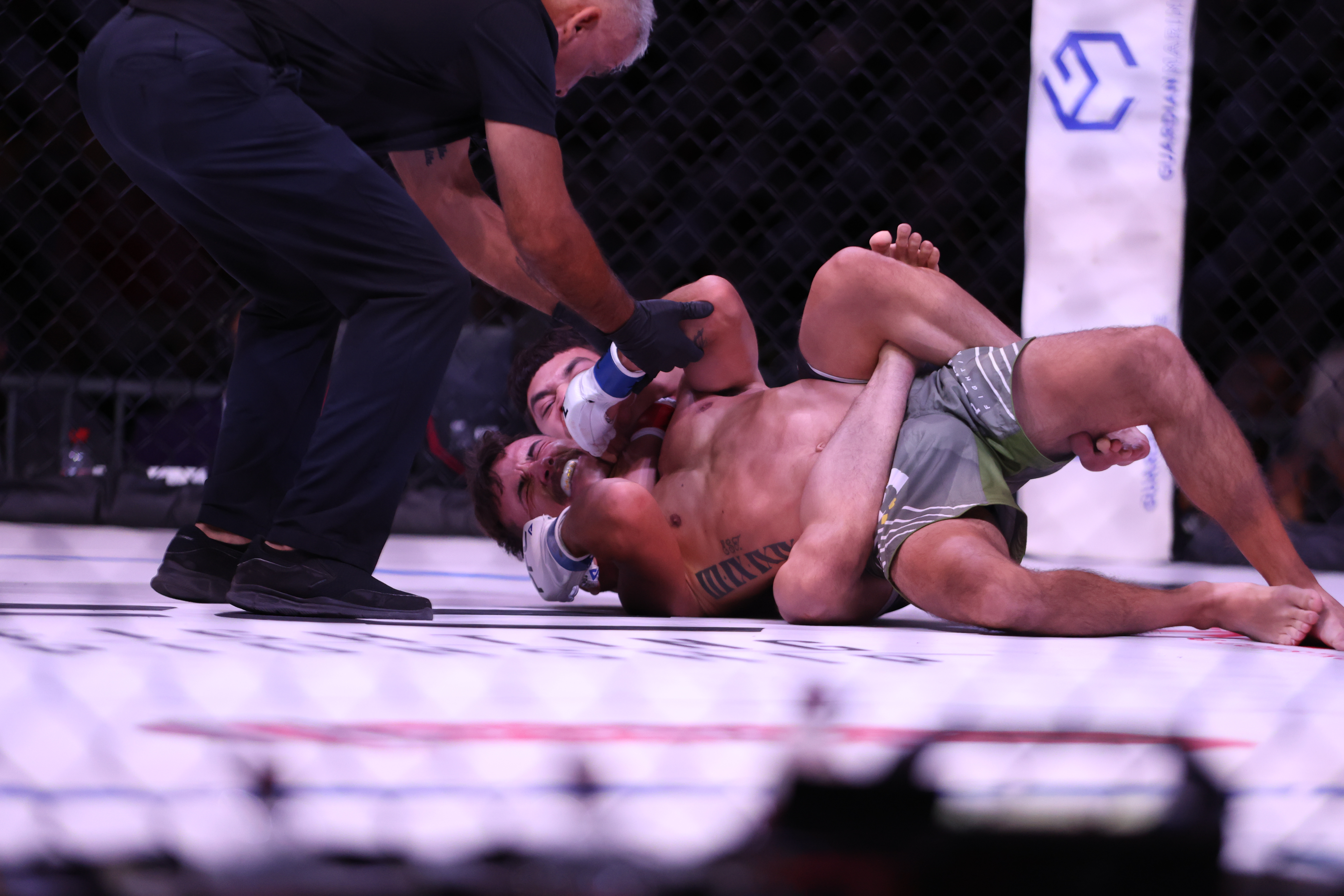 Devin McLaughlin VS Malachi Valenzuela