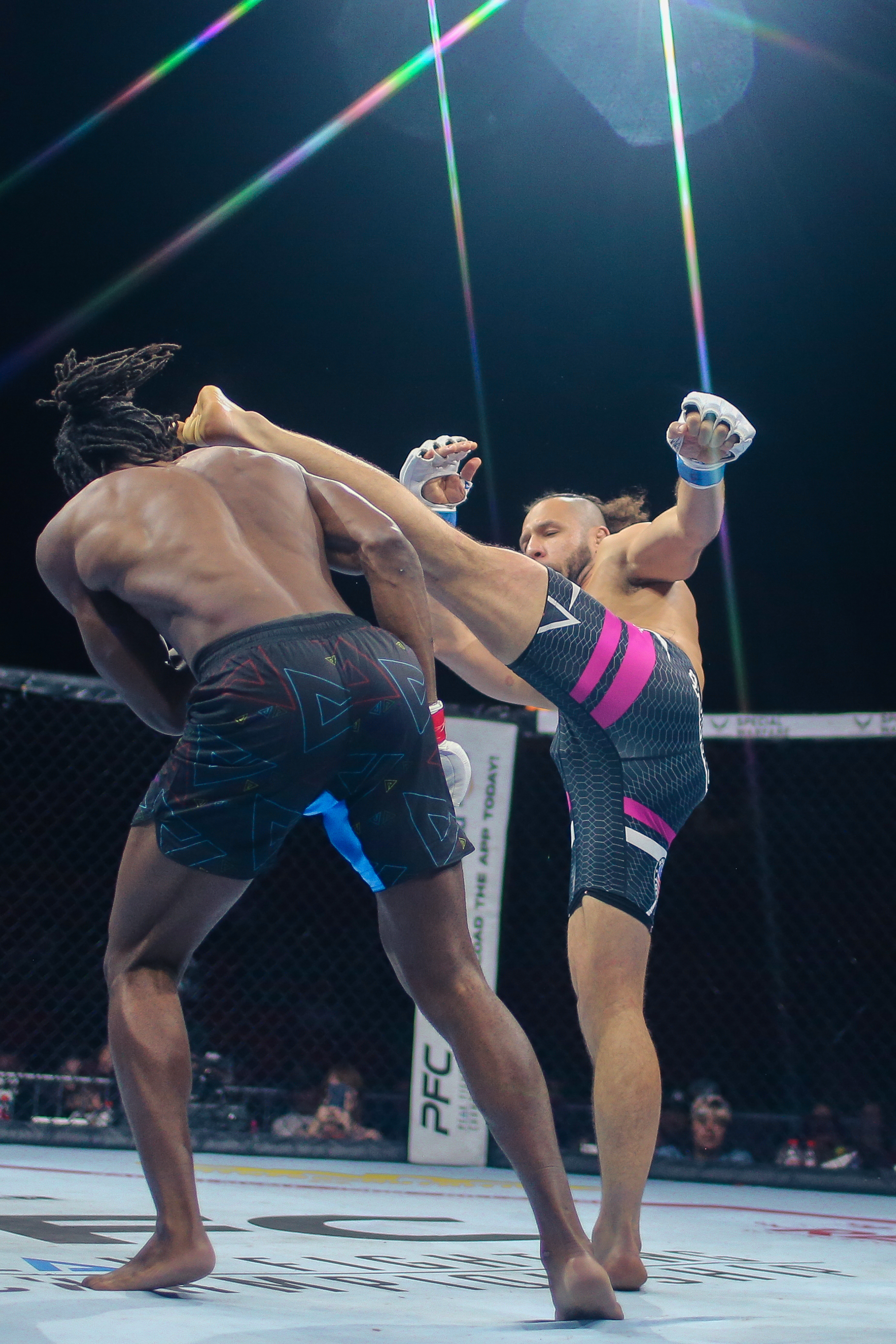 Markus Perez vs Lajuan Davis