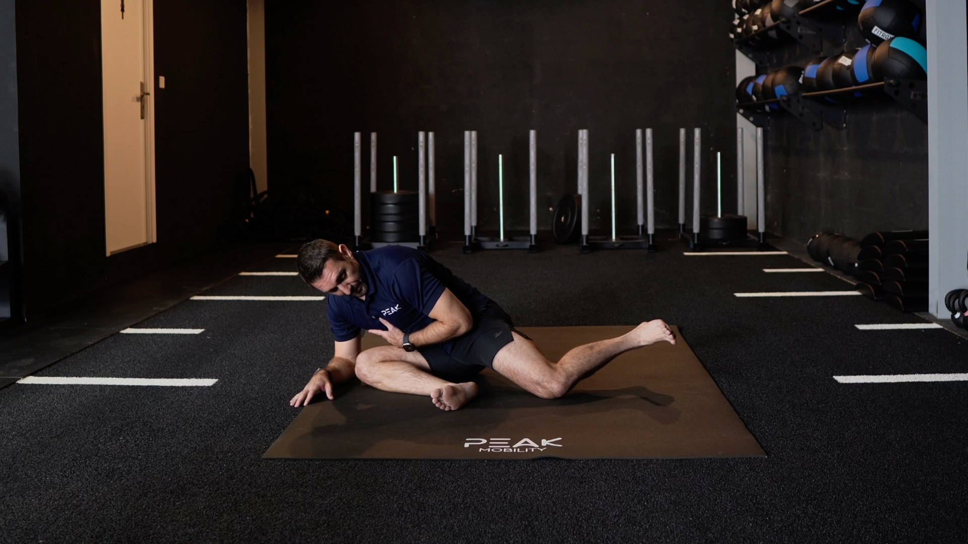 90/90 Hip Internal Rotation (IR) Lift-offs