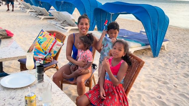 Look who's in Aruba on our favorite b...