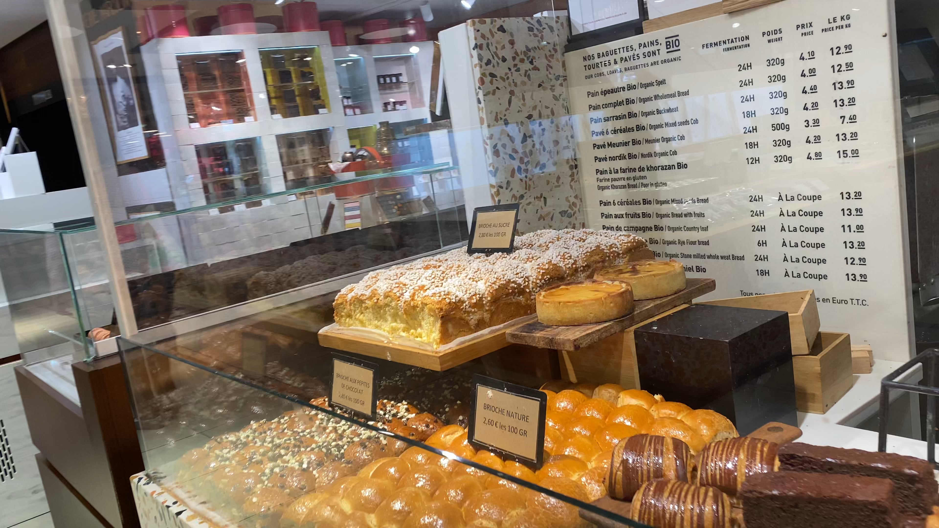 Stylish pastries at the food cost in Paris