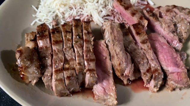 Grilled sauce with a creamy mushroom ...