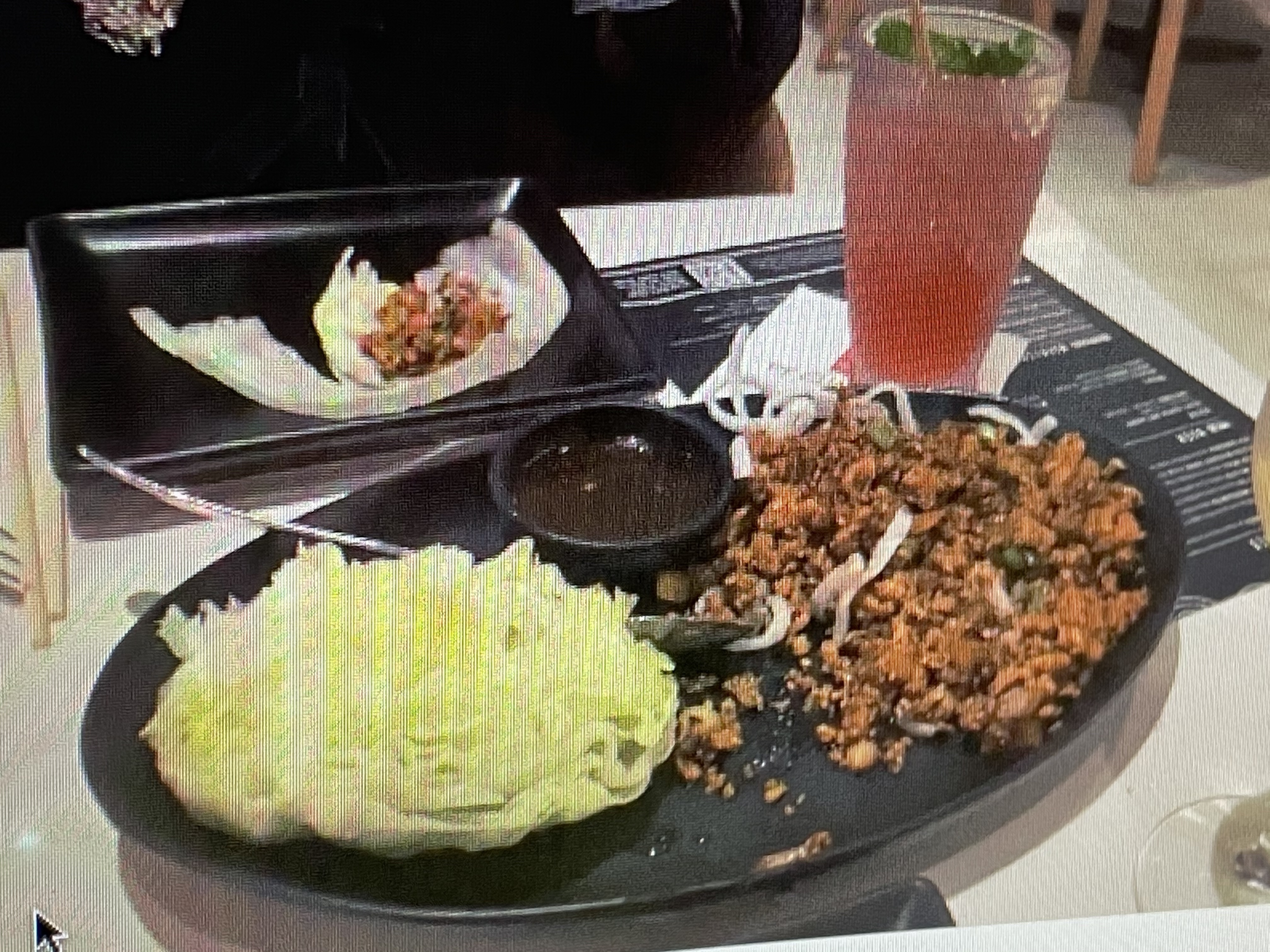 Karien and the chicken lettuce wrap