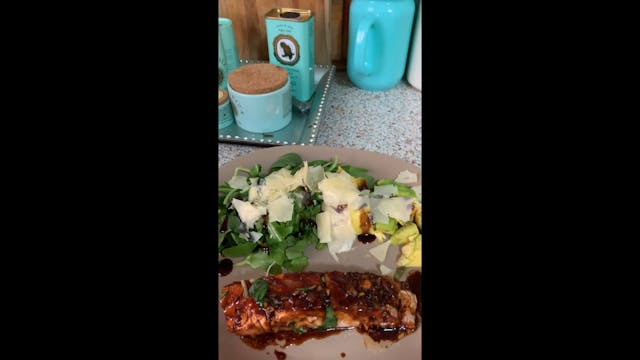 Salad with the salmon slice with fres...