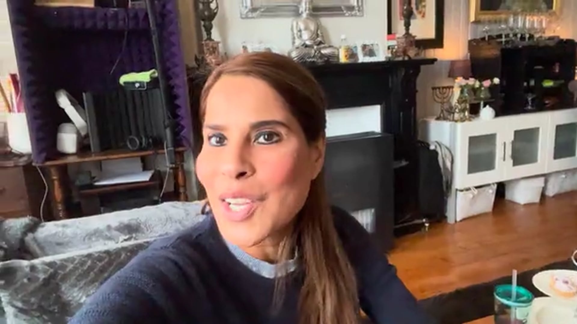 Protesters on Museum square