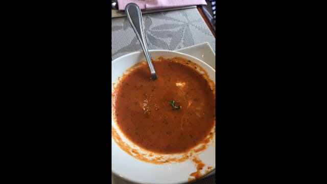Tomato soup at amice