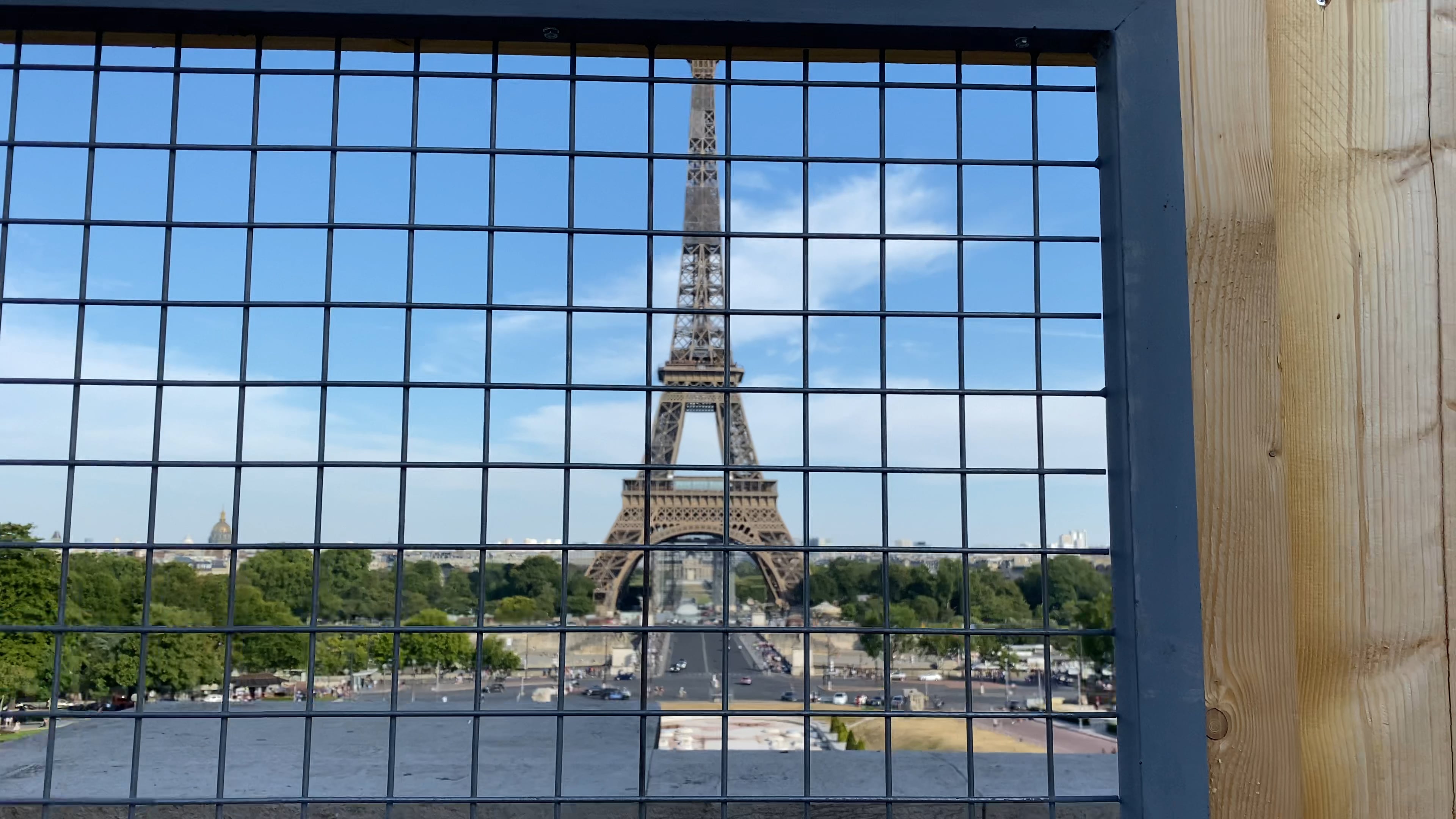 Great shot of the Eiffel tour