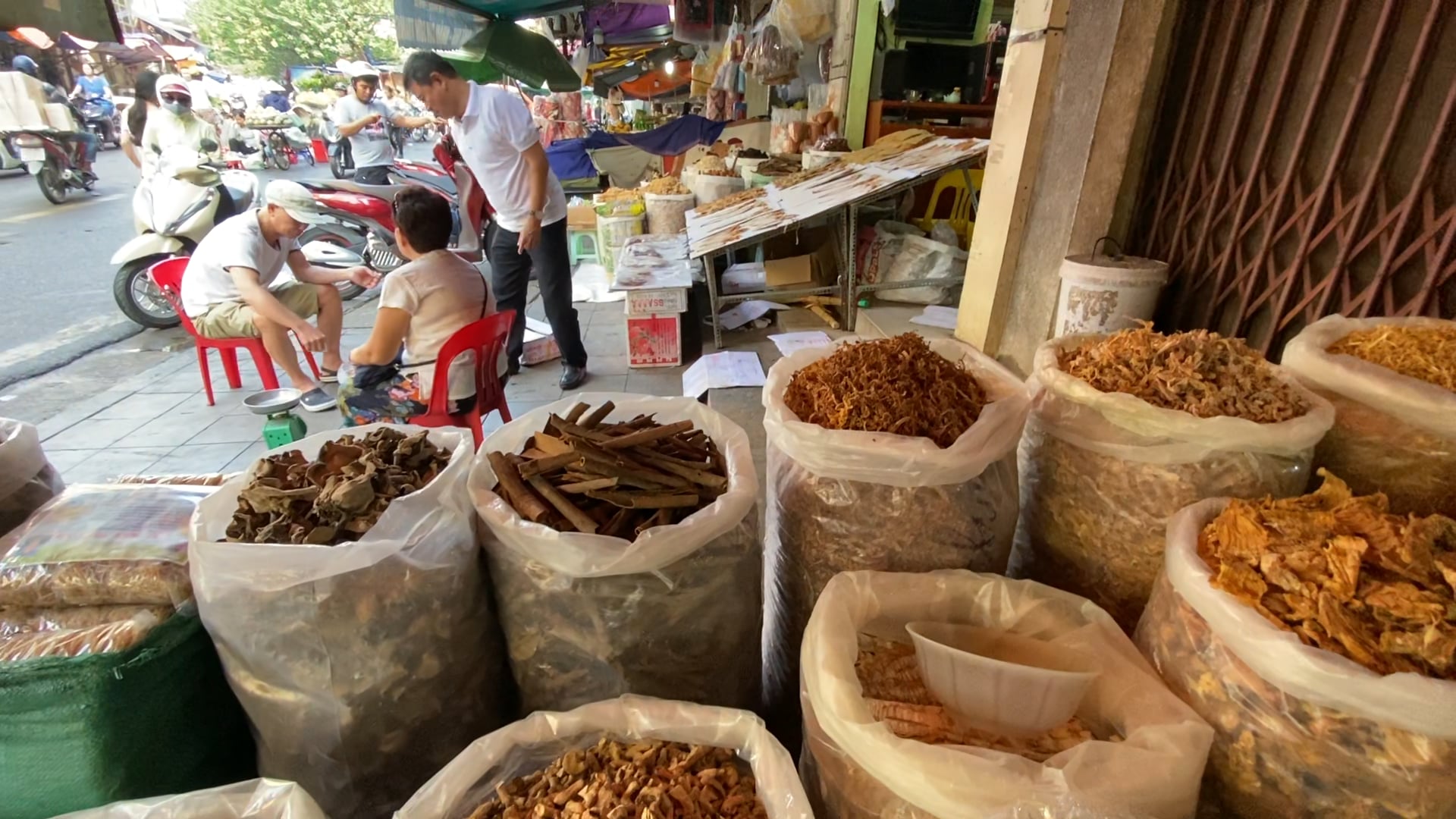 Spices on the market and dried goods