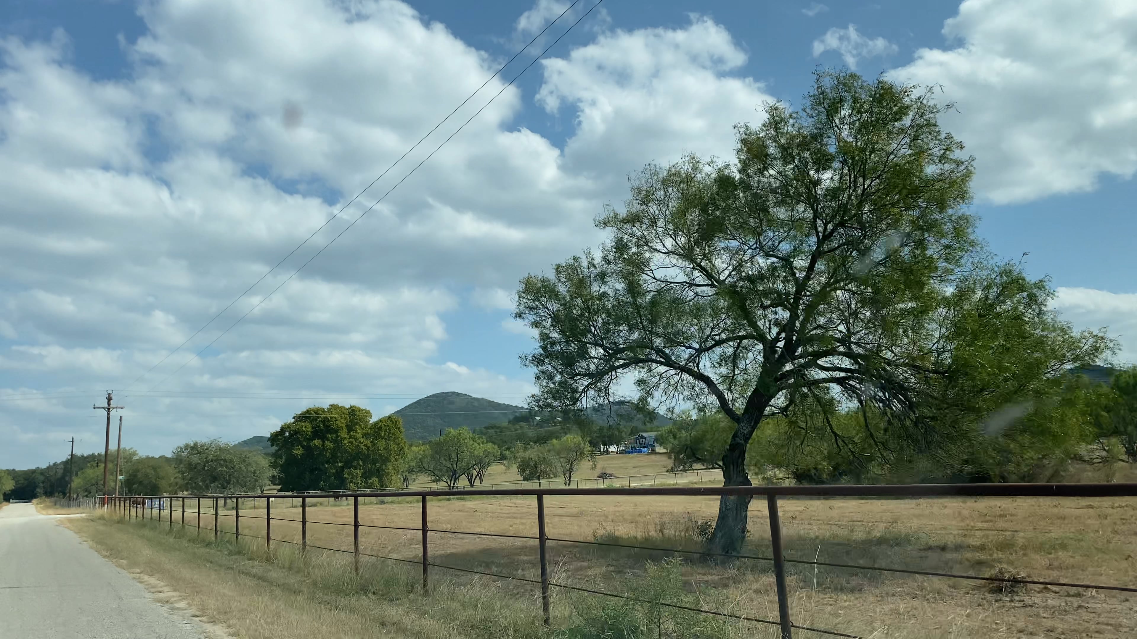 Driving to the Flud Ranch