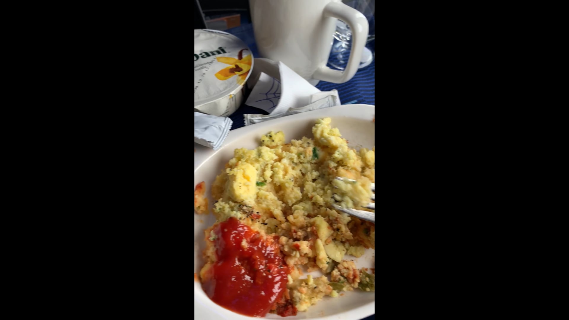 First class breakfast from United