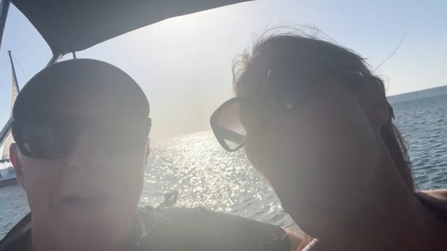 On the boat with Elisa and Le Bonx