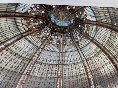 Welcome to gallery Lafayette