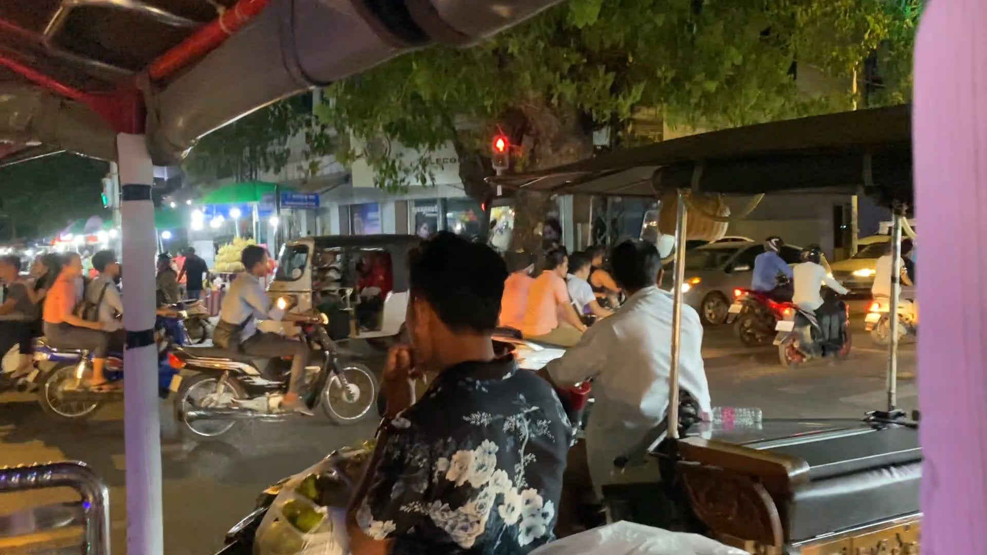 Traffic in Phnom pen