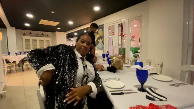 Xmas dinner with the divas 