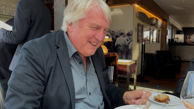 Lunch in Paris 