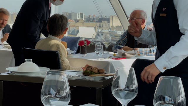 Lunch in Paris