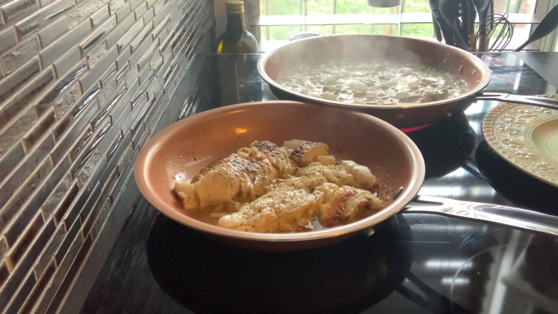 Cod with a creamy sauce