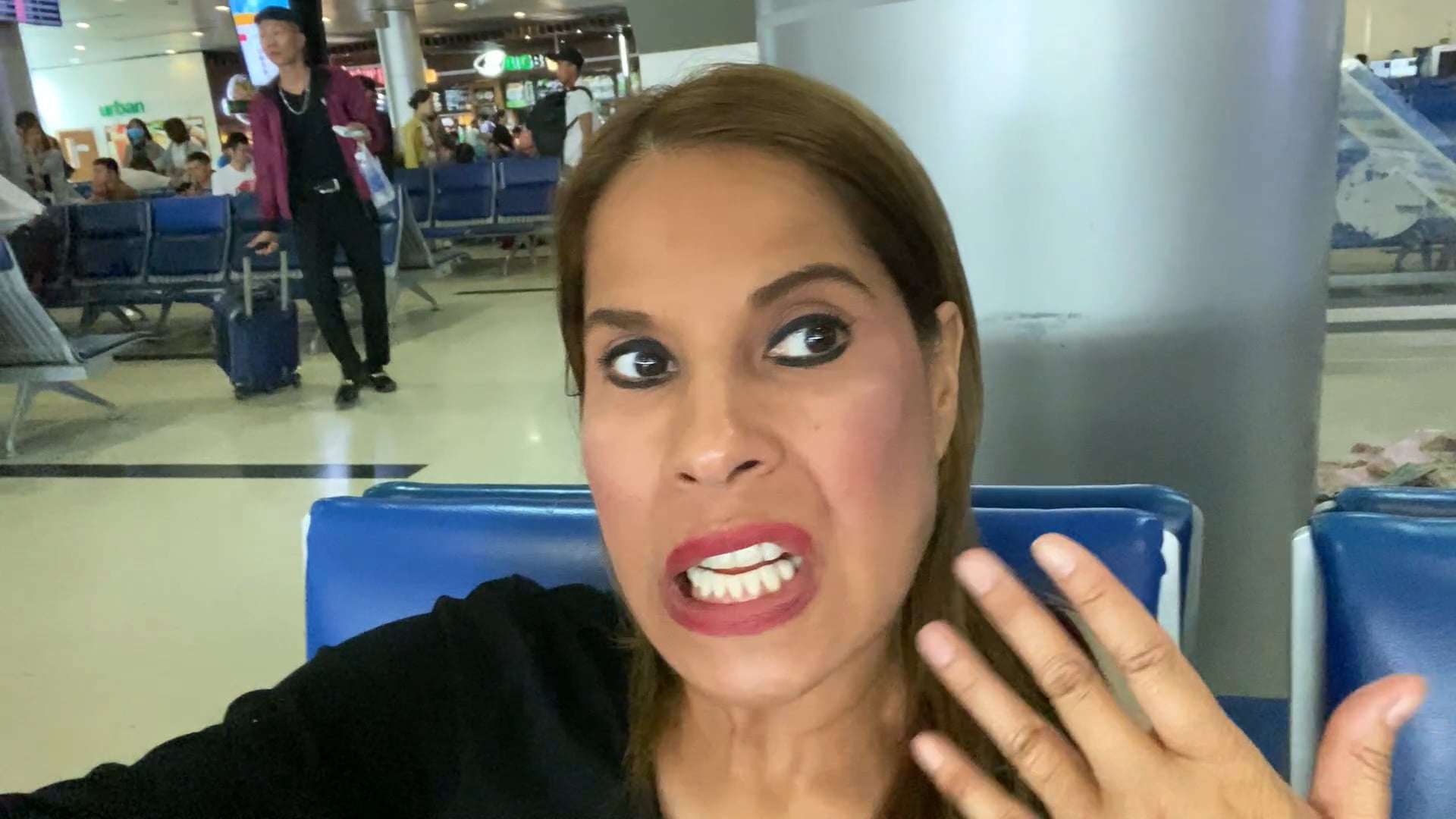 Stinky breath in Vietnam 