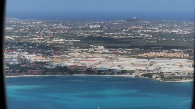 Landing in Aruba