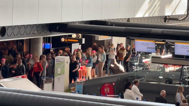 Extreme long lines at Schiphol airport