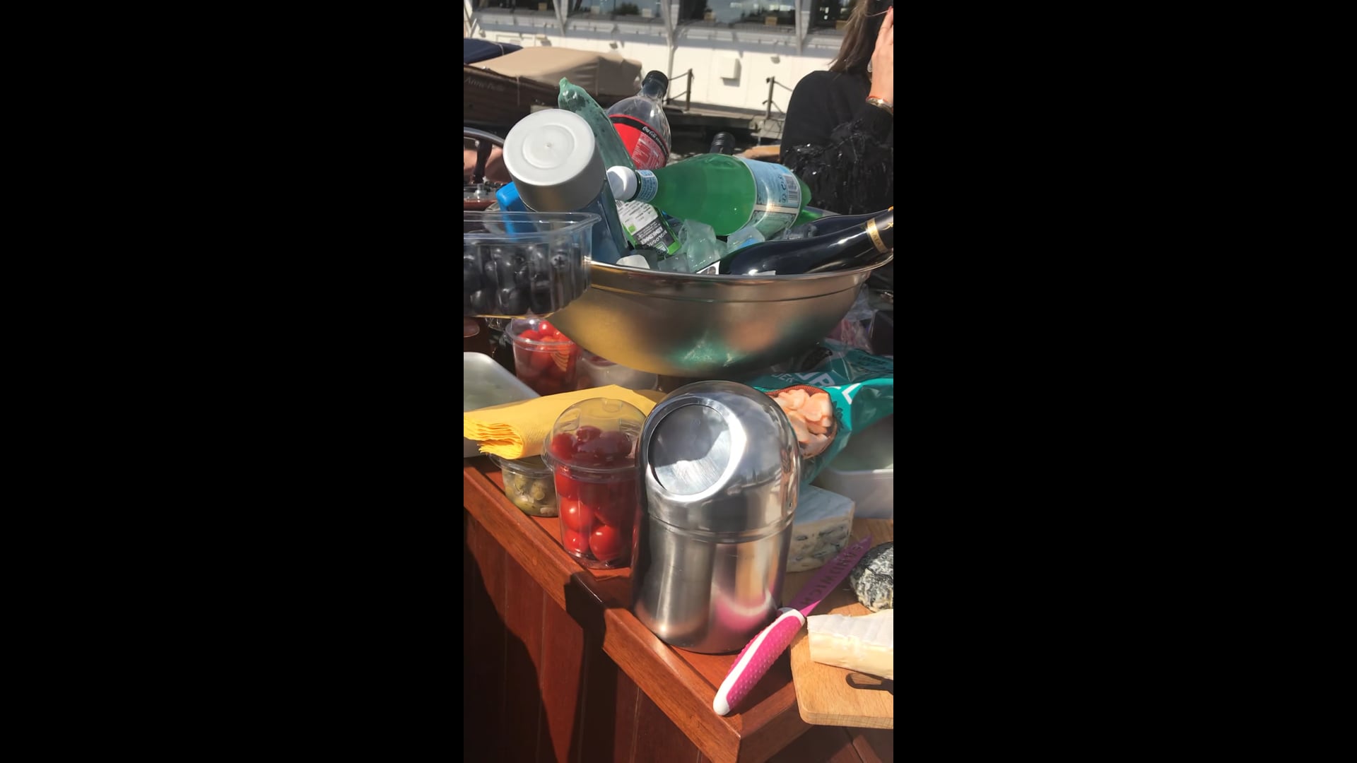 A boat ride on the canals in Amsterdam with my galls and Ino