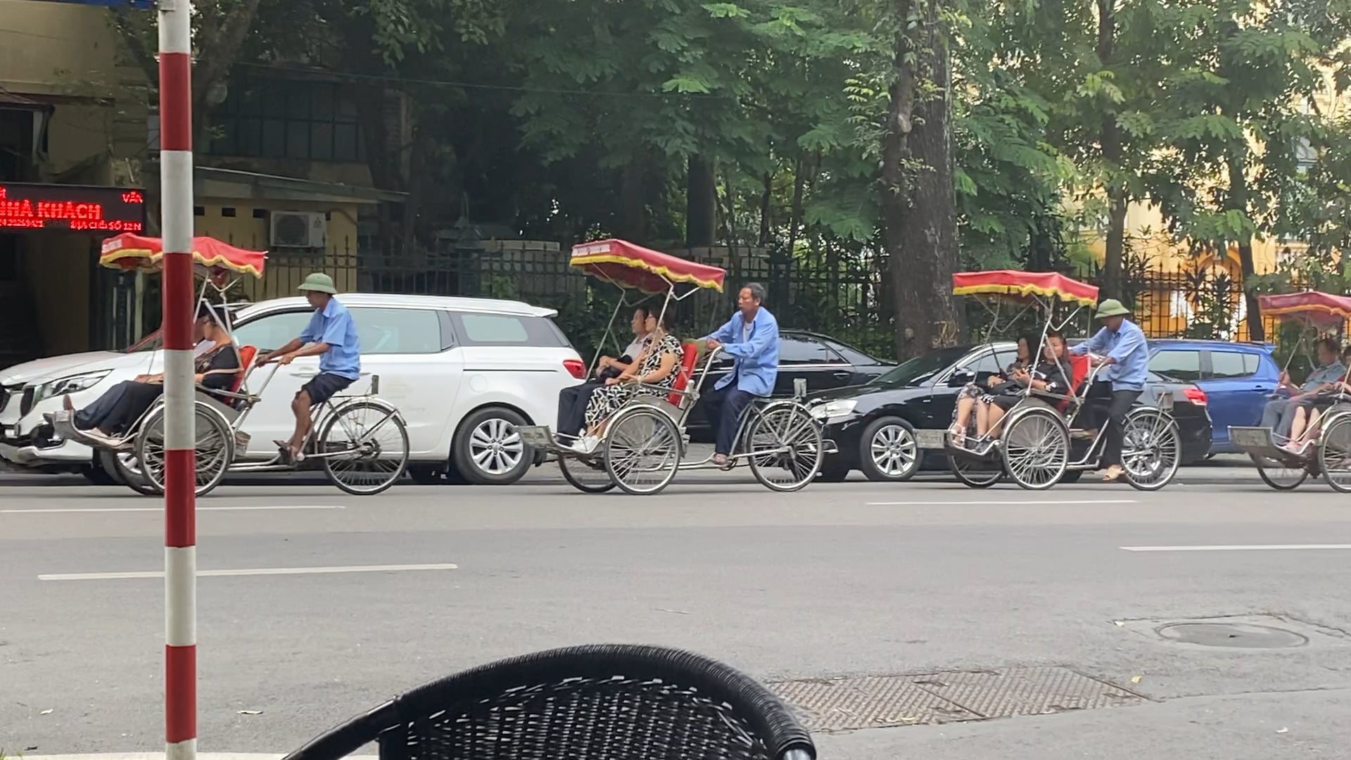 Bicycle tuk tuk in Hanoi they are ciclo's