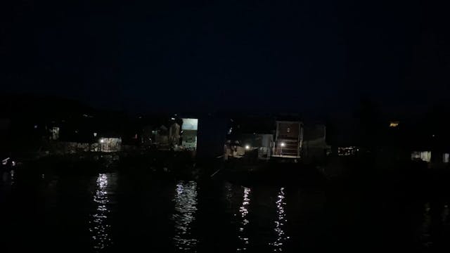 Phnom pen at night