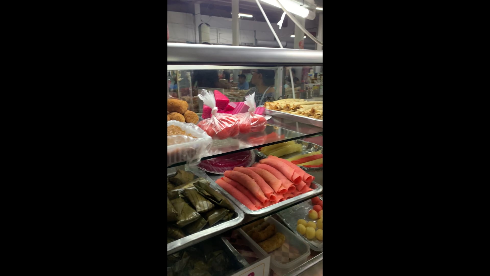 More on the central market in Suriname