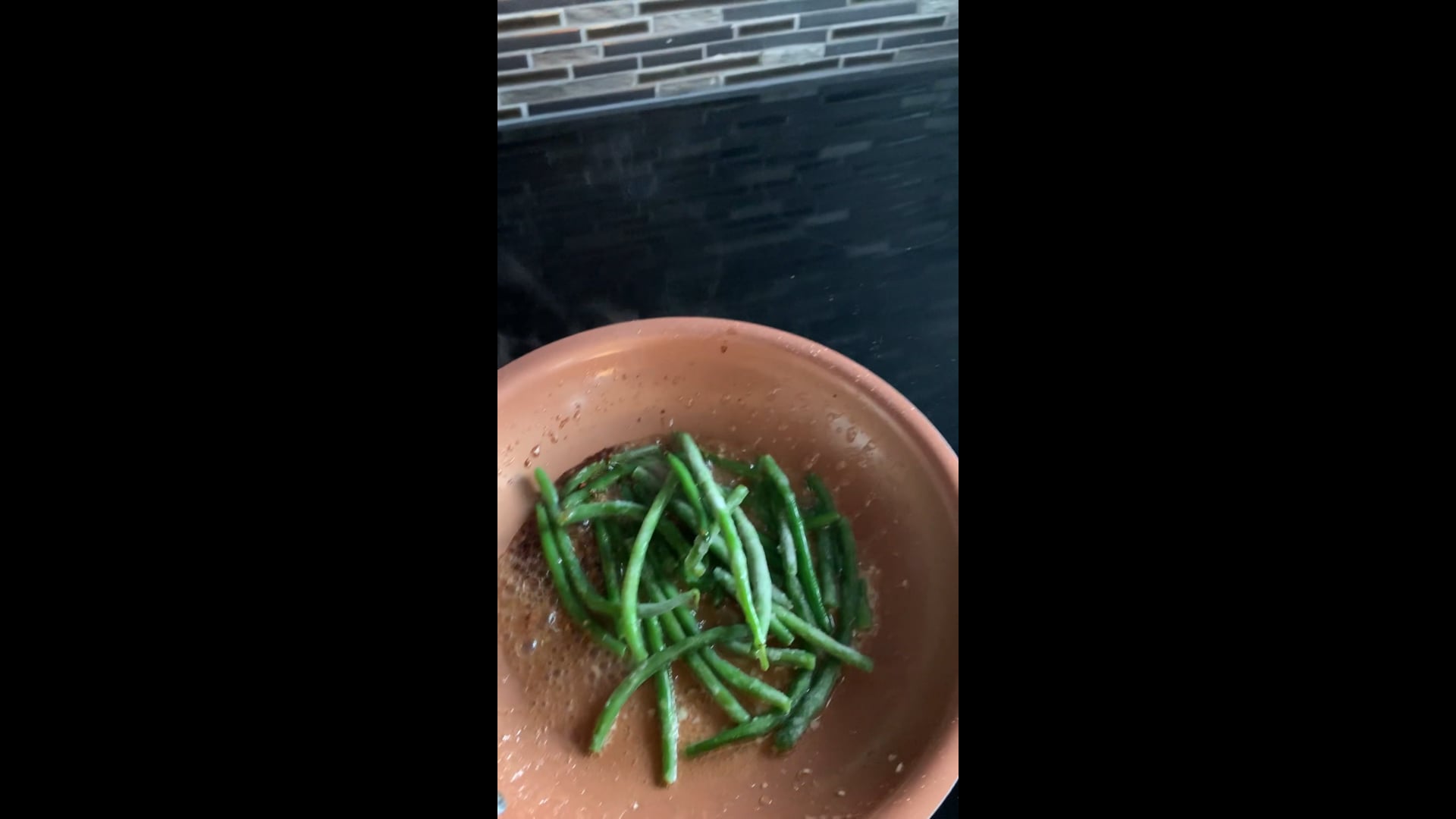 Haricoverts are French green beans