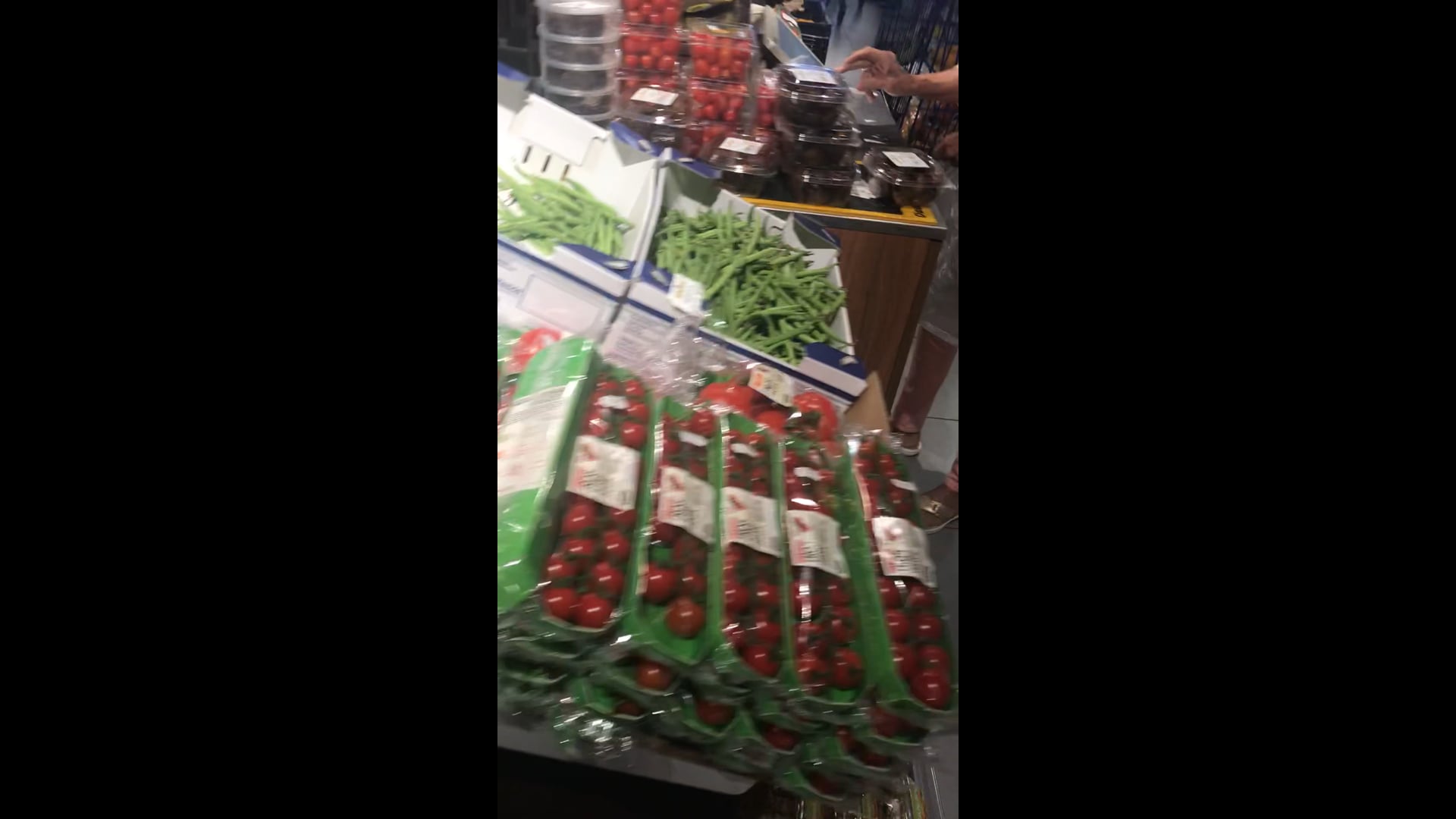 In Aruba much from South America