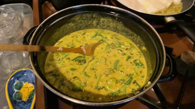 Cod with a turmeric sauce