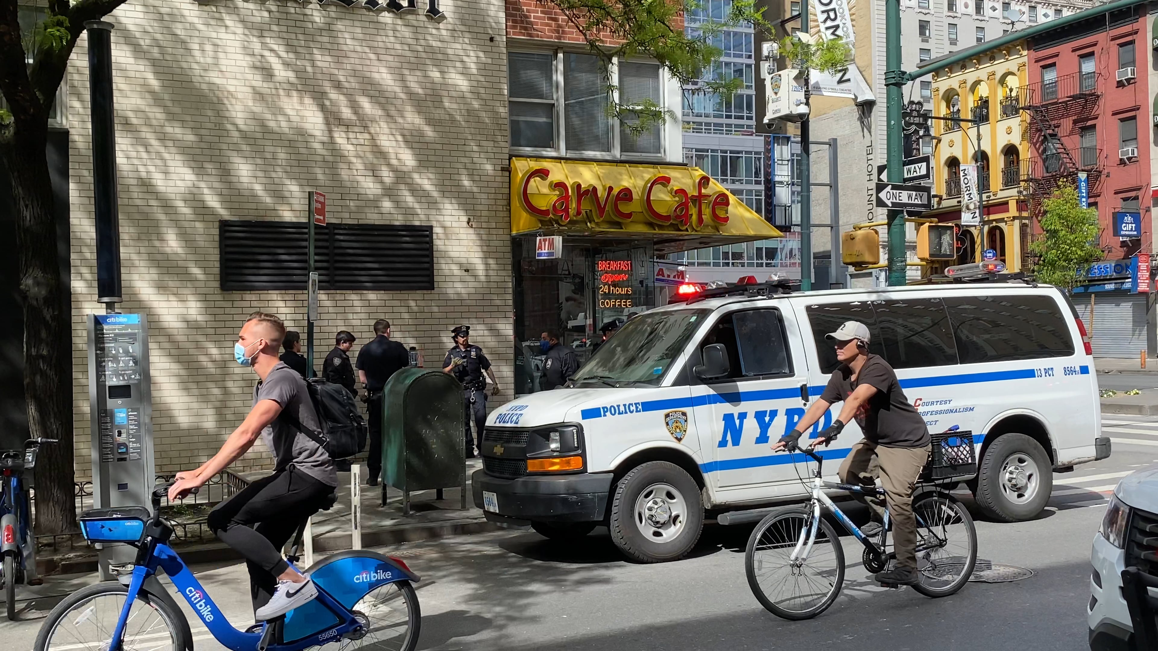 5 police cars for a crack junkie