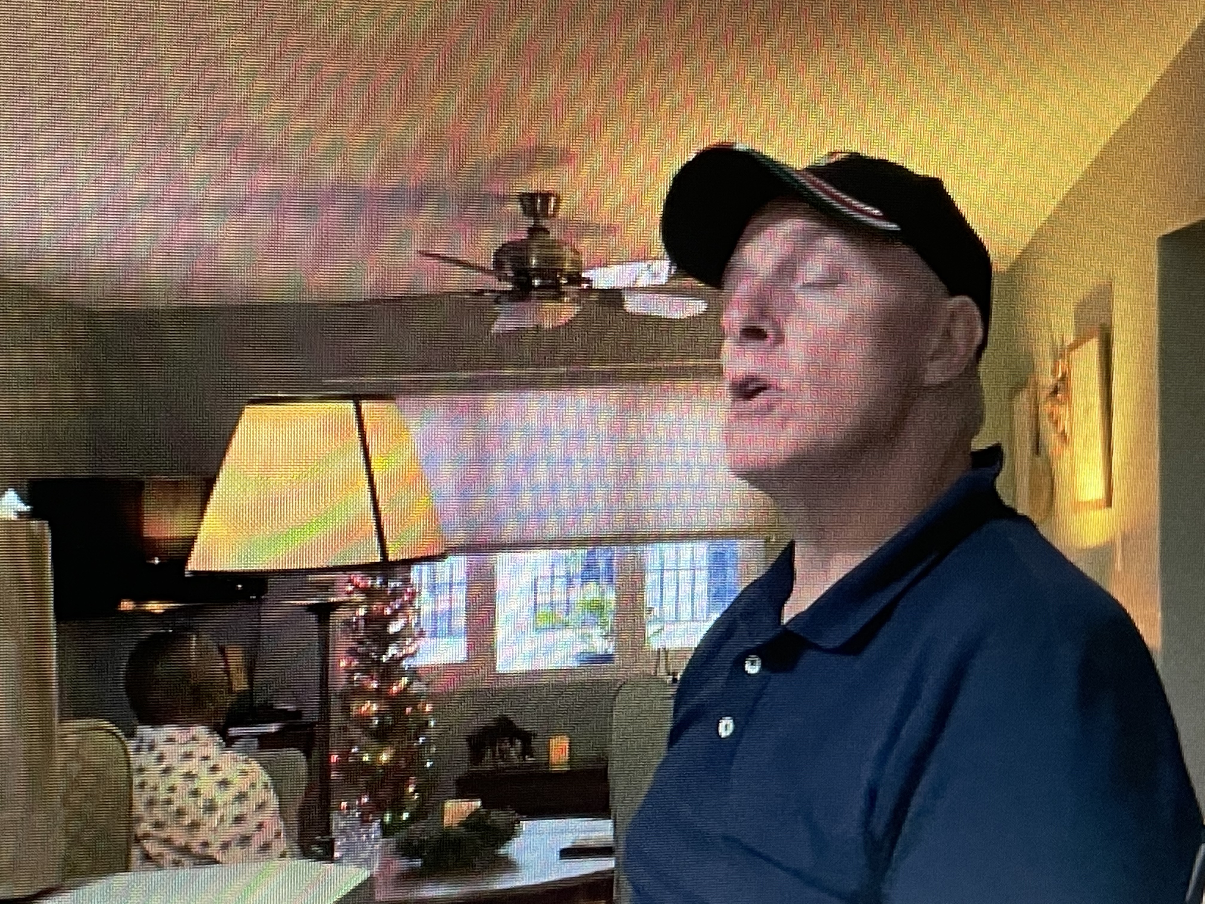 Waiting for the guests trying to speak Spanish 