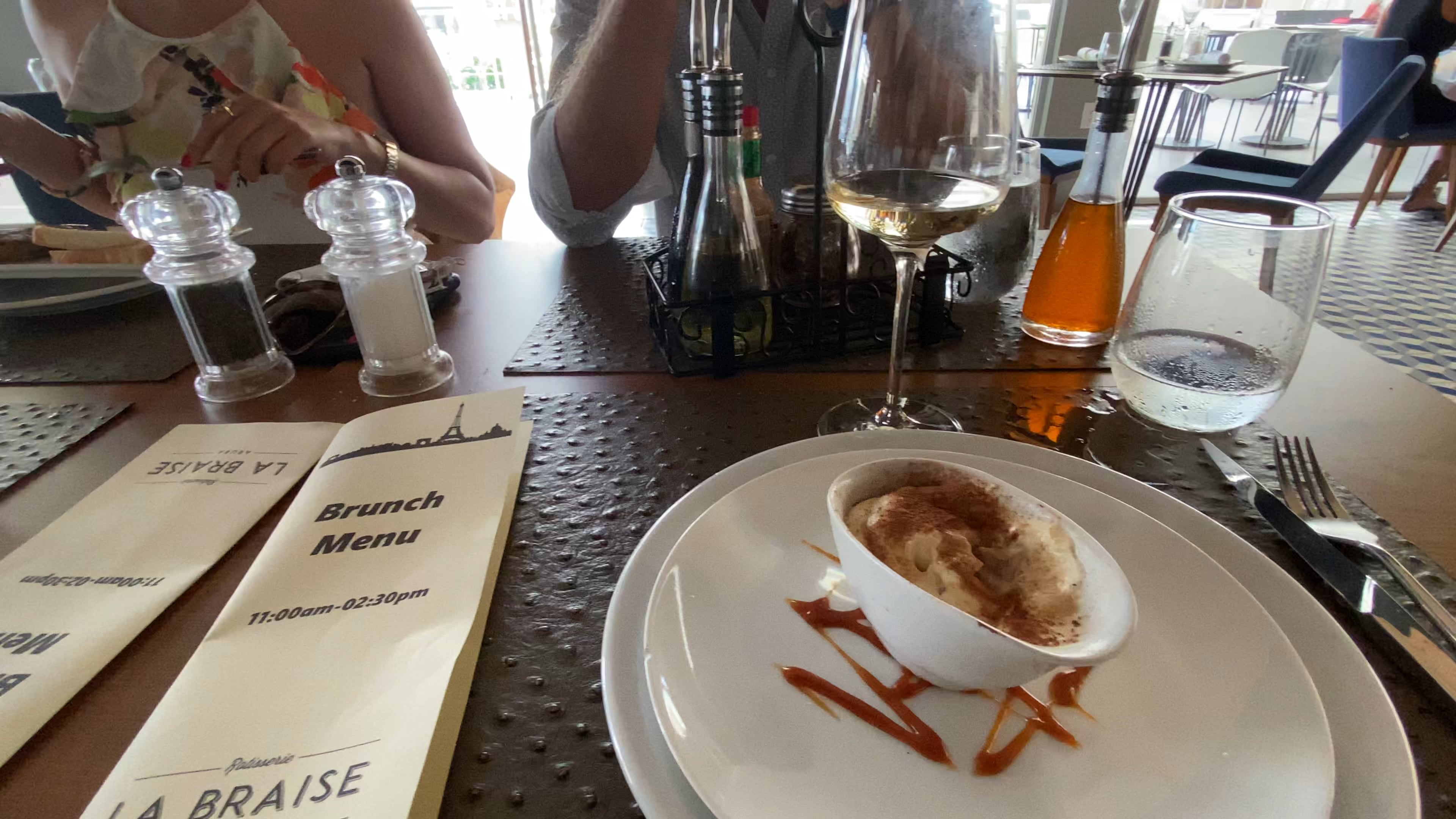 Lunch at La braise aruba