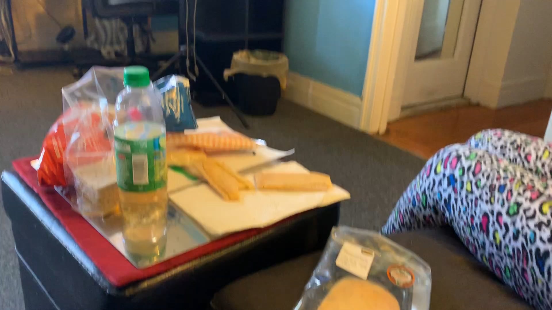 Crackers on Easter Sunday