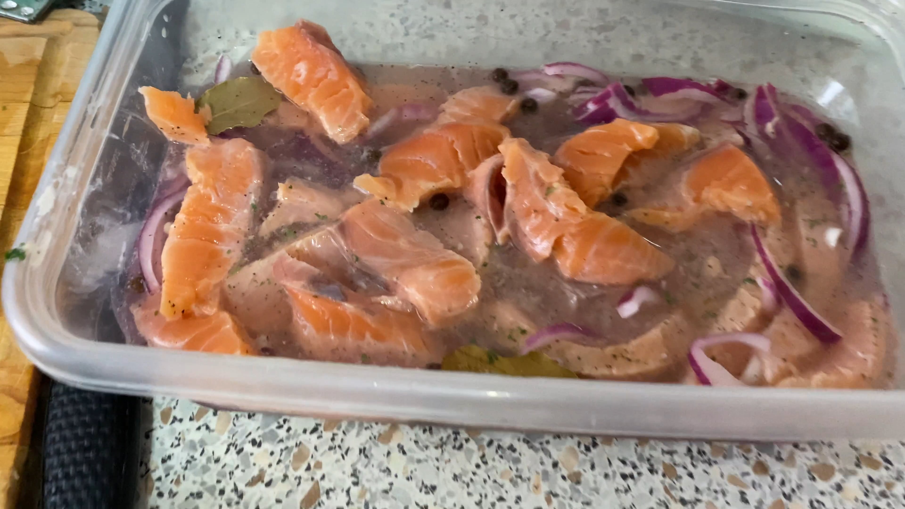 Salmon pickled or ceviche
