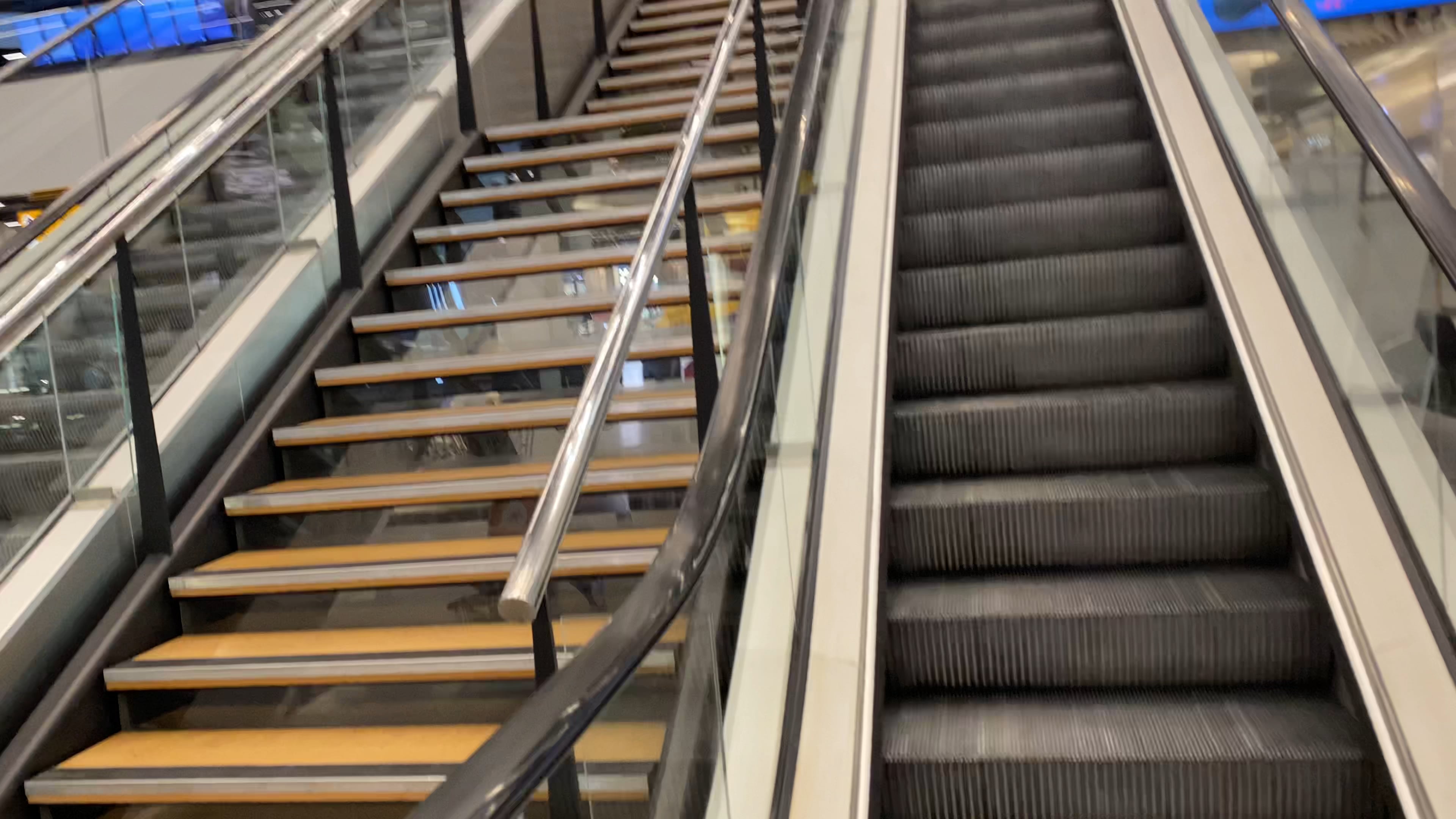 Schiphol airport covid times