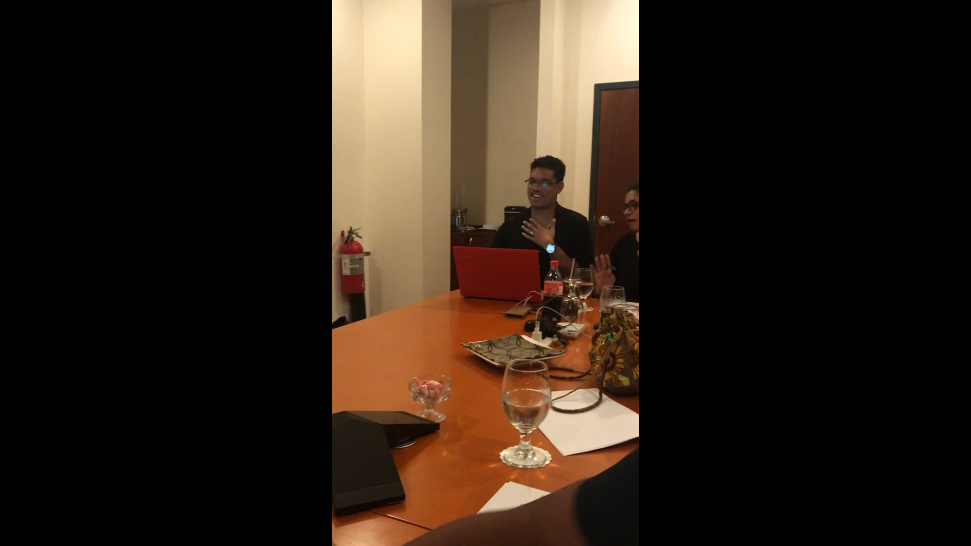 I am A Judge in the tropical beauty pageant 