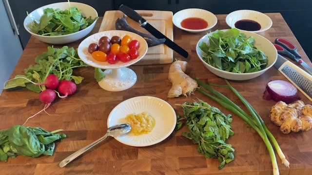 SHOW 5 KALE SALAD HOT AND COLD 