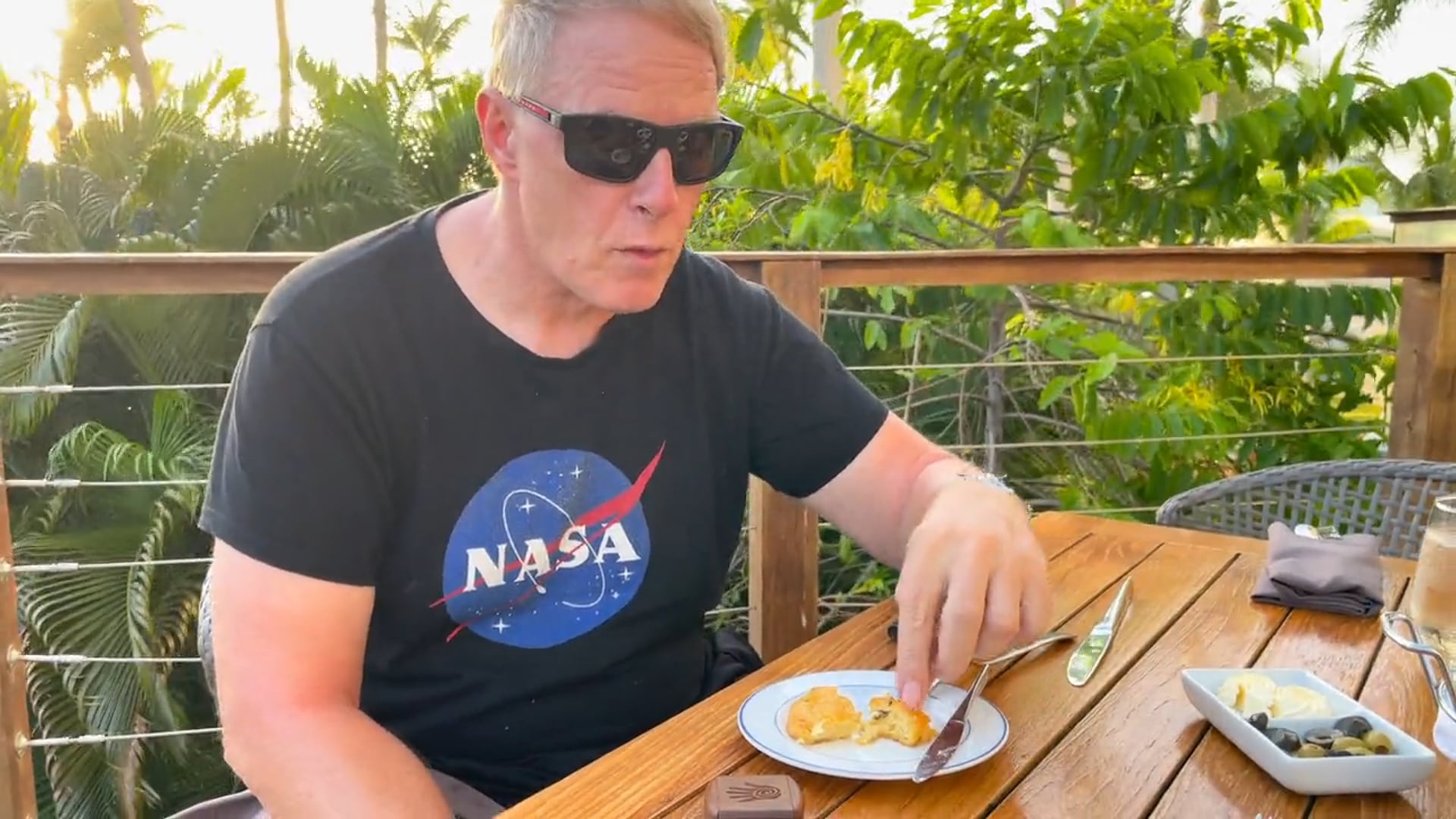 What are you doing sweetie