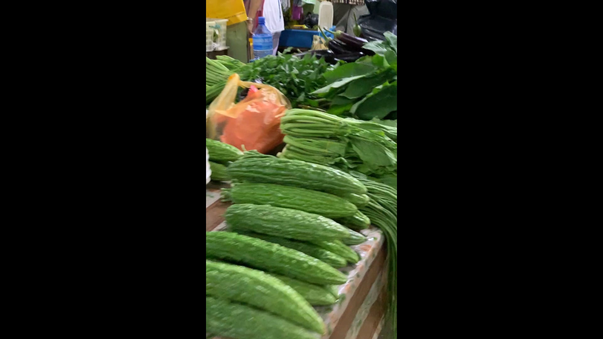 Sopropo and bitter lemons