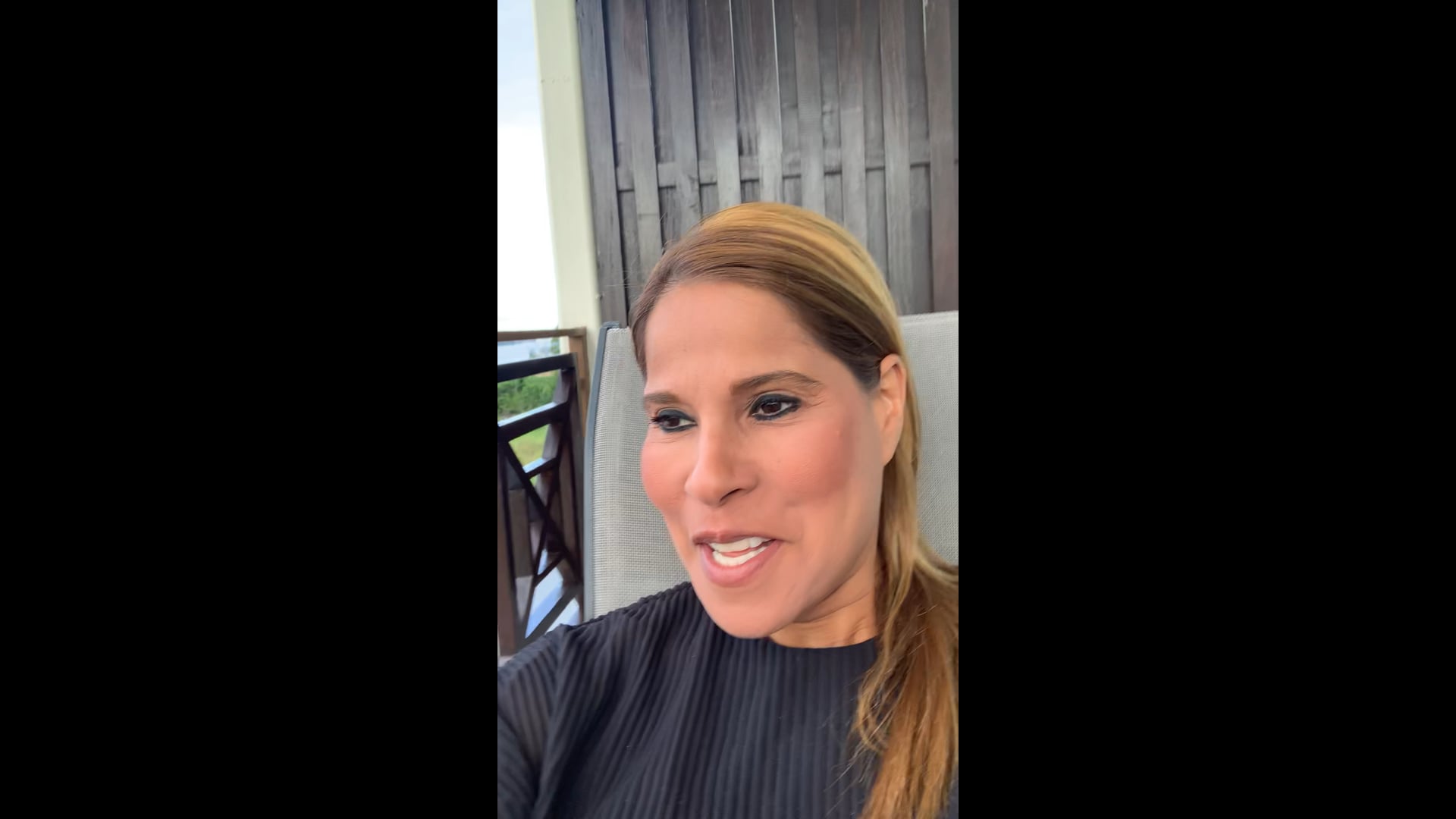 Horrible pic in a bathing suite